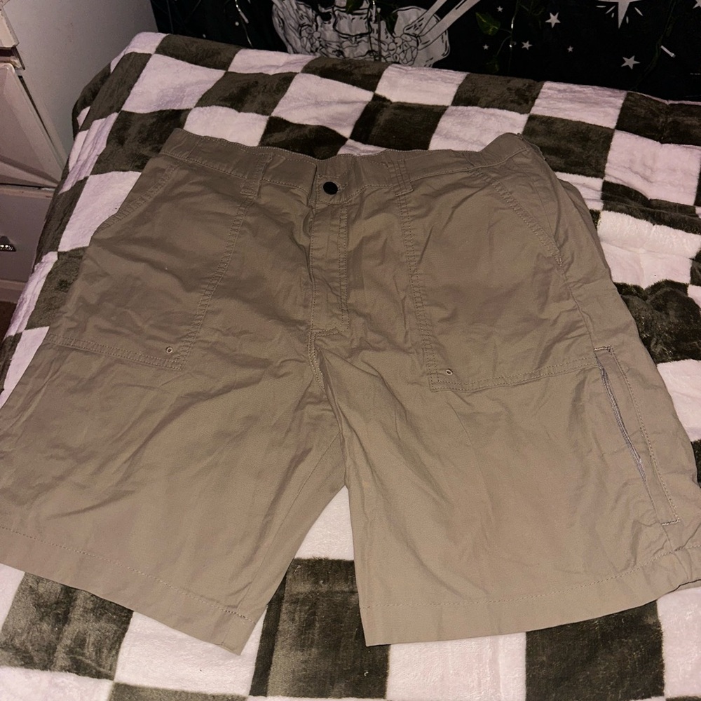 Tan Carhartt jeans shorts